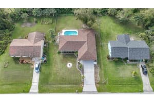 813 THORNTON AVENUE, PORT CHARLOTTE, FL 33948 Sold 05/22/25