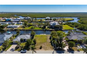 5550 ALMAR DRIVE, PUNTA GORDA, FL 33950 Sold 08/25/25