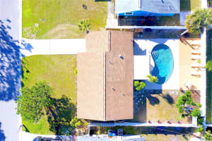 1063 ELAINE STREET, VENICE, FL 34285 Sold 03/04/25