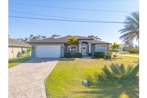 121 GLADES DRIVE, ROTONDA WEST, FL 33947 Sold 03/06/25