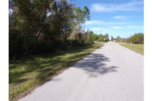 11467 1ST AVENUE, PUNTA GORDA, FL 33955 Sold 04/17/25