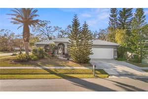 2202 GOLD OAK LANE, SARASOTA, FL 34232 Sold 04/04/25