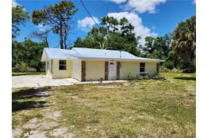 1136 DAVIS LN, ENGLEWOOD, FL 34224 Sold 05/16/25