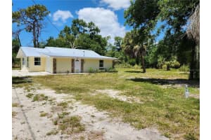 1136 DAVIS LN, ENGLEWOOD, FL 34224 Sold 05/16/25