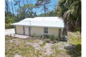 1136 DAVIS LN, ENGLEWOOD, FL 34224 Sold 05/16/25