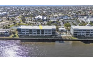 1750 JAMAICA WAY, PUNTA GORDA, FL 33950 Sold 02/20/25