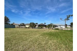 MYSTIC CIR, NORTH PORT, FL 34287 - MLS#MFRC7504572
