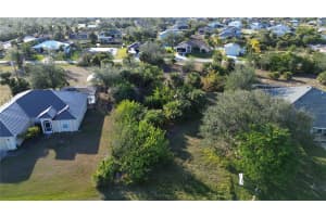 9445 ARNAZ CIRCLE, PORT CHARLOTTE, FL 33981 Sold 03/20/25