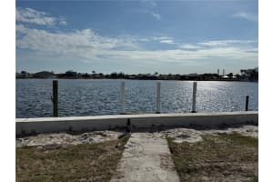 21535 Edgewater Dr, PORT CHARLOTTE