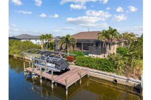 810 36TH AVENUE, CAPE CORAL, FL 33993 - MLS#MFRC7504932