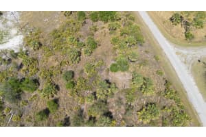 FARVIEW DR, NORTH PORT, FL 34288 - MLS#MFRC7504995