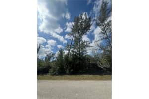 8409 ANTWERP CIRCLE, PORT CHARLOTTE, FL 33981 - MLS#MFRC7505215