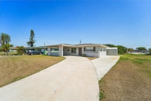 556 LOWELL AVENUE, PORT CHARLOTTE, FL 33952 Sold 09/15/25
