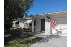 710 Aqui Esta Dr, PUNTA GORDA