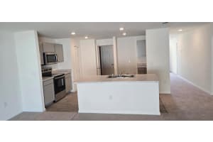 558 HUMMINGBIRD COURT, POINCIANA, FL 34759 Sold 04/28/25