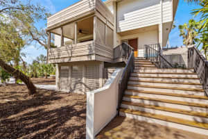 5239 SIESTA COVE DRIVE, SARASOTA, FL 34242 Sold 06/16/25