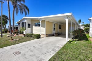 2100 KINGS HIGHWAY, PORT CHARLOTTE, FL 33980 Sold 08/06/25