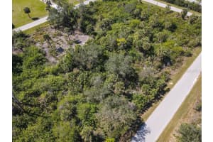 13427 WADE AVENUE, PORT CHARLOTTE, FL 33953 Sold 04/02/25