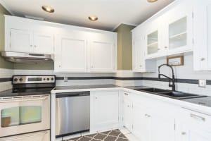 305 SOUTH AVENUE, TAMPA, FL 33603 Sold 04/25/25