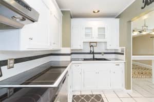 305 SOUTH AVENUE, TAMPA, FL 33603 Sold 04/25/25