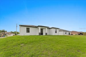 469 PETITE AVENUE, LEHIGH ACRES, FL 33974 Sold 05/10/25