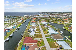 1756 BOCA RATON COURT, PUNTA GORDA, FL 33950 - MLS#MFRC7506532