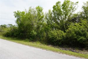 5234 GROVEWOOD CIRCLE, PUNTA GORDA, FL 33982 Sold 12/05/25