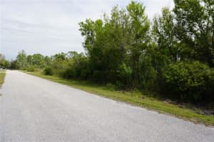 5234 GROVEWOOD CIRCLE, PUNTA GORDA, FL 33982 Sold 12/05/25