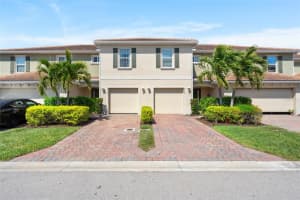 3725 Crofton Ct, FORT MYERS