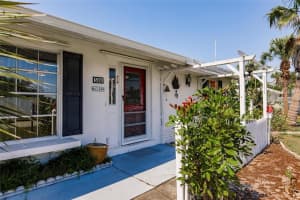 586 SKYLARK LANE, PORT CHARLOTTE, FL 33952 Sold 05/20/25
