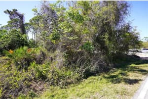 1227 INVERNESS STREET, PORT CHARLOTTE, FL 33952 Sold 09/16/25