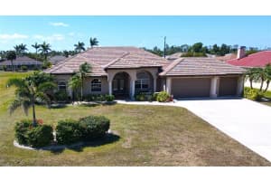 569 Royal Poinciana, PUNTA GORDA