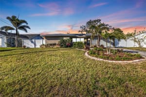 747 CRESTVIEW CIRCLE, PORT CHARLOTTE, FL 33948 Sold 04/24/25