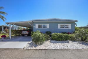 2100 KINGS HIGHWAY, PORT CHARLOTTE, FL 33980 Sold 06/13/25