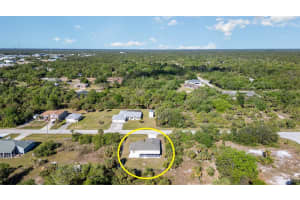 422 RAVENSWOOD BOULEVARD, PORT CHARLOTTE, FL 33954 Sold 06/23/25