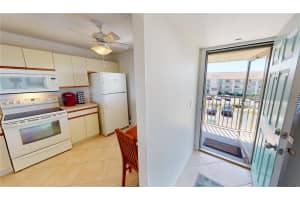 175 KINGS HIGHWAY, PUNTA GORDA, FL 33983 - MLS#MFRC7507081
