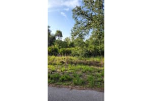 12470 BENNER LANE, PORT CHARLOTTE, FL 33953 Sold 08/29/25
