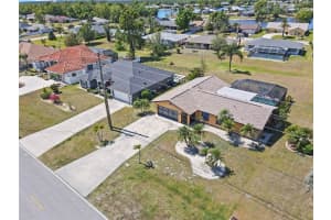 2333 RIO DE JANEIRO AVENUE, PUNTA GORDA, FL 33983 - MLS#MFRC7507310
