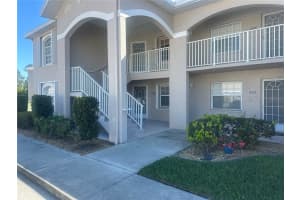 11644 Sw Egret Cir #401, LAKE SUZY