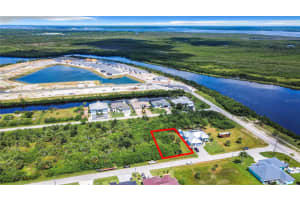 15707 MARGO CIRCLE, PORT CHARLOTTE, FL 33981 - MLS#MFRC7507491