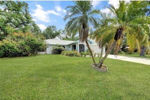 1208 PRESQUE ISLE DRIVE, PORT CHARLOTTE, FL 33952 Sold 04/24/25