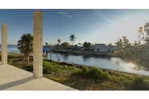 242 BANGSBERG ROAD, PORT CHARLOTTE, FL 33952 - MLS#MFRC7507514