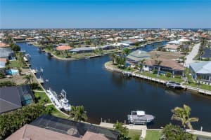 2850 MAGDALINA DRIVE, PUNTA GORDA, FL 33950 Sold 07/28/25