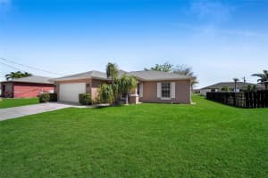 1317 Ne 1st Pl, CAPE CORAL