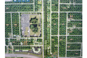 329 COLLINGSWOOD BOULEVARD, PORT CHARLOTTE, FL 33948 - MLS#MFRC7507751