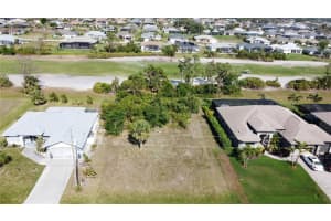 74 PINEHURST PLACE, ROTONDA WEST, FL 33947 - MLS#MFRC7507761