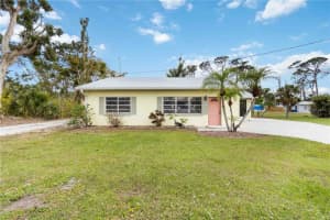 212 Gulf Ave, NOKOMIS