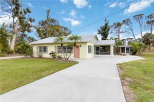 212 GULF AVENUE, NOKOMIS, FL 34275 - MLS#MFRC7507770