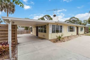 217 PALM AVENUE, NOKOMIS, FL 34275 Sold 08/08/25