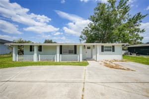 654 Aqui Esta Dr, PUNTA GORDA